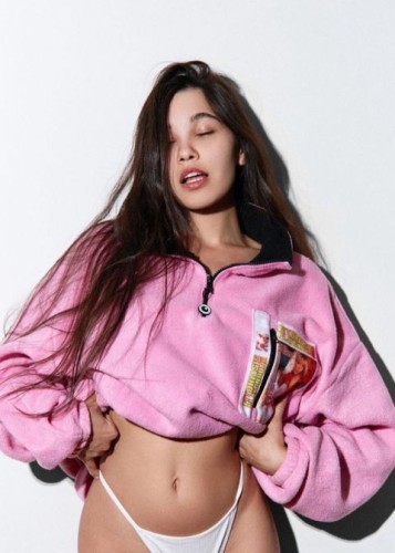 Белла, Г. Кораблино